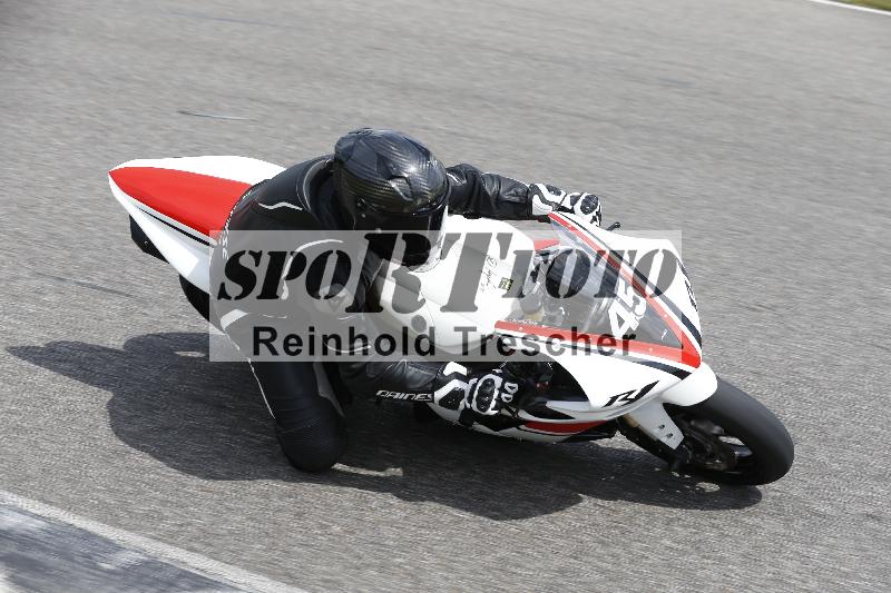 /Archiv-2024/29 12.06.2024 MOTO.CH Track Day ADR/Gruppe rot/45